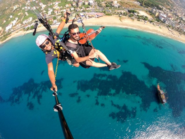 Violin Recital in Alanya Skies